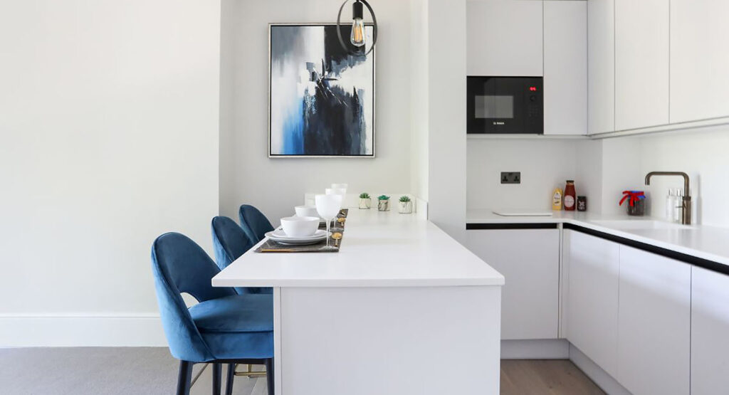 Özdekor Hanex Solid Surface Beyaz Mutfak Adası Tasarımı