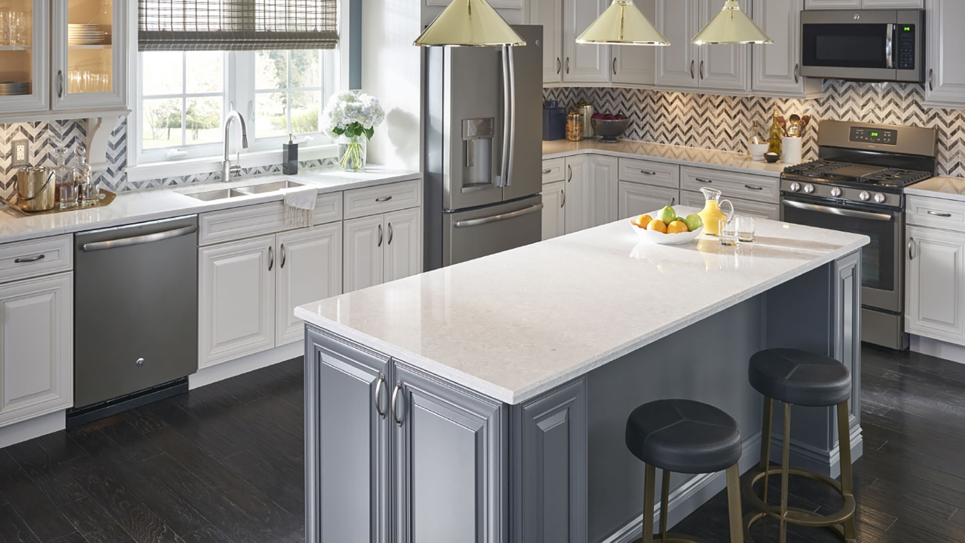 Özdekor Hi-Macs Beyaz Akrilik Mutfak Tezgahı ve Mutfak Adası