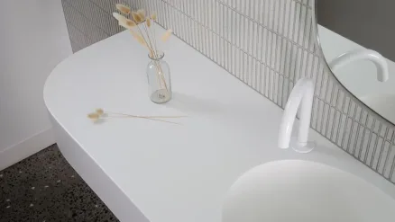 Staron Akrilik Banyo Tezgahı